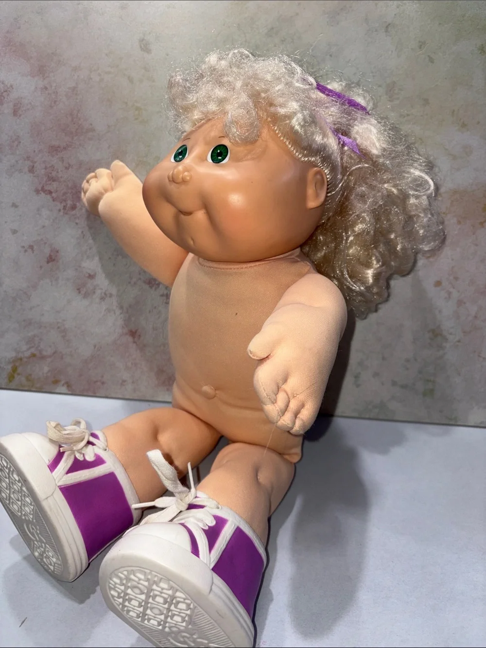 1990s Cabbage Patch cornsilk doll green eyes dimple chin purple lace up shoes
